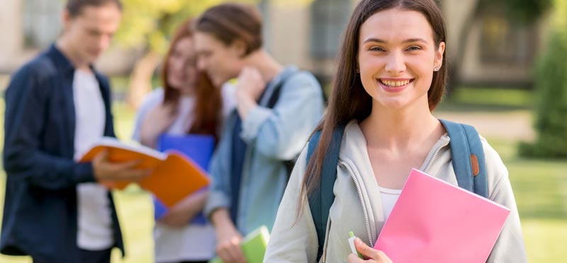 Sich als internationaler Student in der Schweiz anmelden